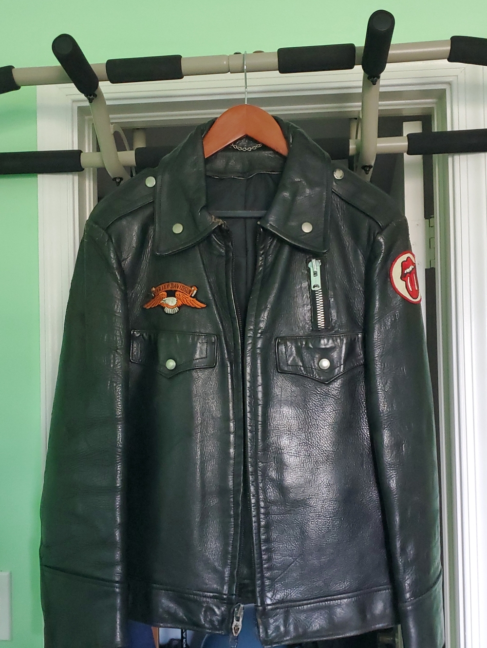 Men's Vintage 1975 Black Leather Motorcycle Jacket-NYPD Issued-Original Owner